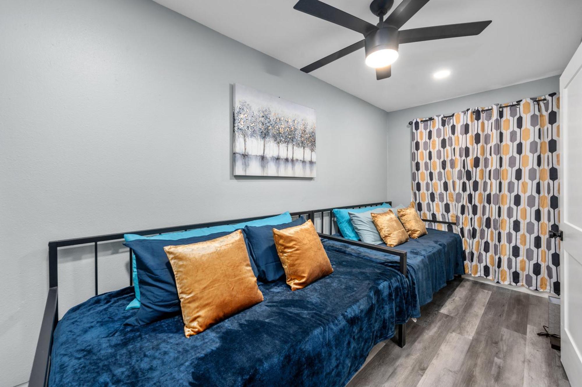 Apartamento Warm Heights 2br With Pool & Free Parking *